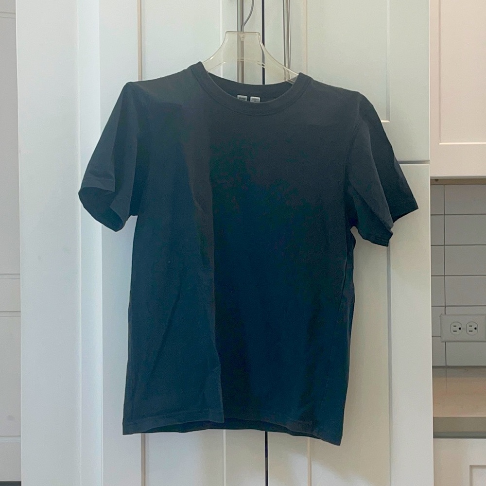 Uniqlo Shirt Size Xs